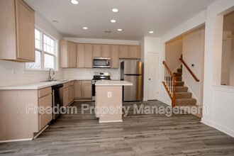 8150 Rainwater Cir in Manassas, VA - Building Photo - Building Photo