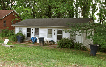 24-28 Hillcrest Ave NE in Roanoke, VA - Building Photo - Building Photo