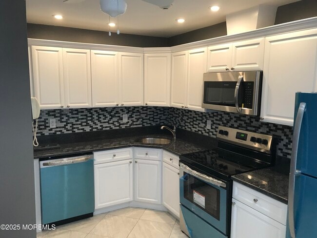 property at 15B Andrew Jackson Ct