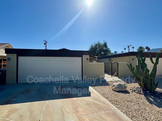 73361 Catalina Way in Palm Desert, CA - Building Photo - Building Photo