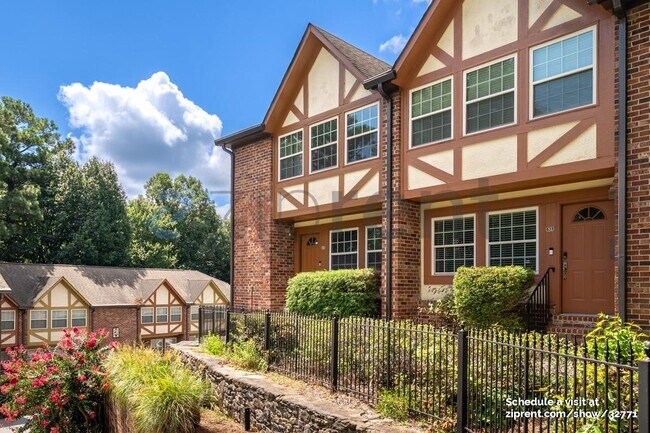 2825 Northeast Expy in Atlanta, GA - Building Photo - Building Photo