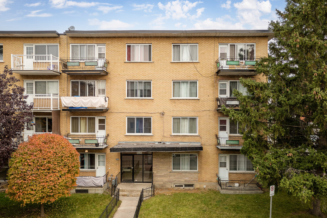 3020 Louis-Paré Rue in Montréal, QC - Building Photo