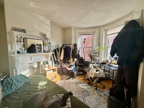 3 Warwick St, Unit #2 in Boston, MA - Foto de edificio - Building Photo