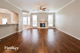 17714 Meadow Crossing Ln in Houston, TX - Building Photo - Building Photo