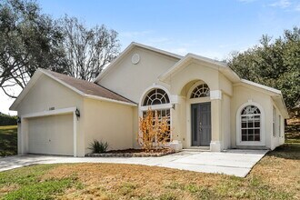 10500 Mira Lago Ln, Unit 4135-10 R in Clermont, FL - Foto de edificio - Building Photo