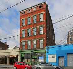 1725 Elm St in Cincinnati, OH - Foto de edificio - Building Photo