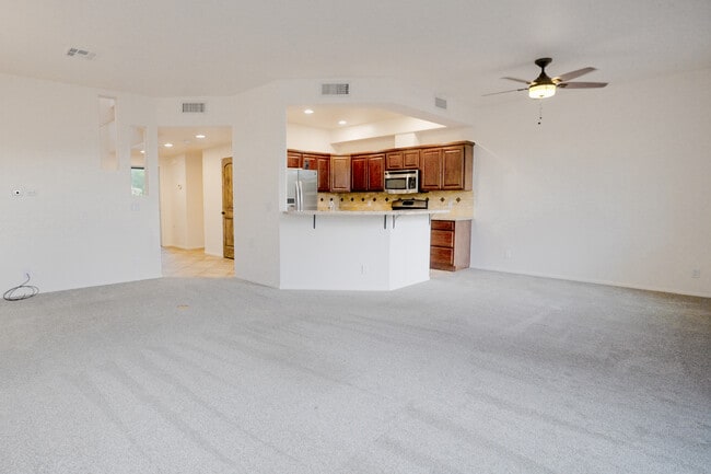 1483 Vista Montana Rd in Sedona, AZ - Building Photo - Building Photo