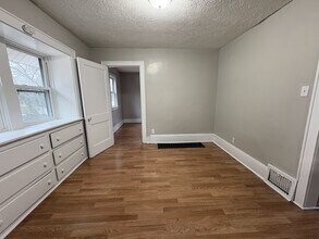 1174 Tampa Ave in Akron, OH - Building Photo - Building Photo