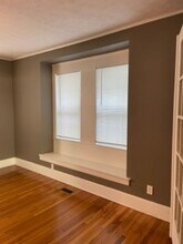 826 S McCann Ave in Springfield, MO - Foto de edificio - Building Photo