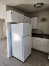 West View Townhomes in Milwaukee, WI - Foto de edificio - Interior Photo