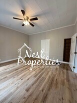 2404 Main St in Newberry, SC - Building Photo