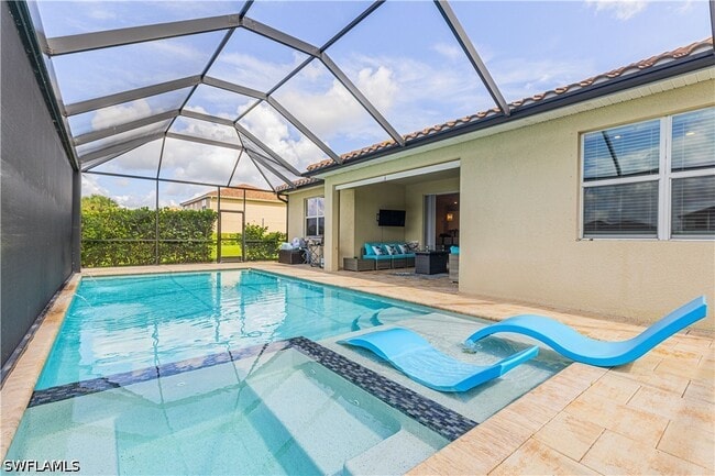 2079 Vermont Ln in Naples, FL - Building Photo - Building Photo