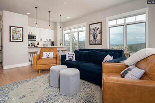 78311 U.S. Hwy 40 in Winter Park, CO - Building Photo