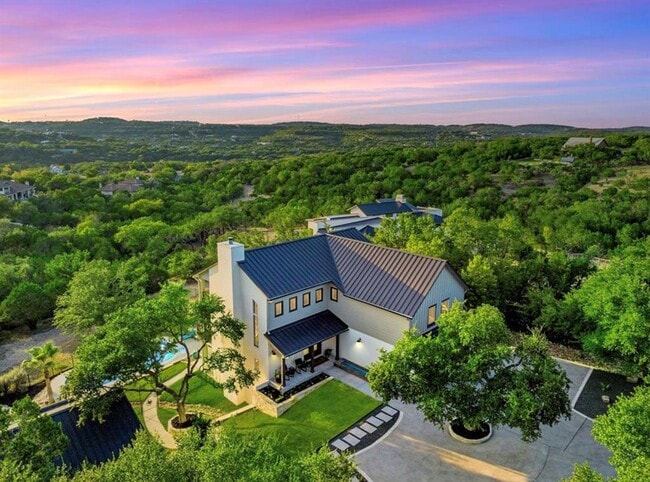 property at 19407 White Horse Cove