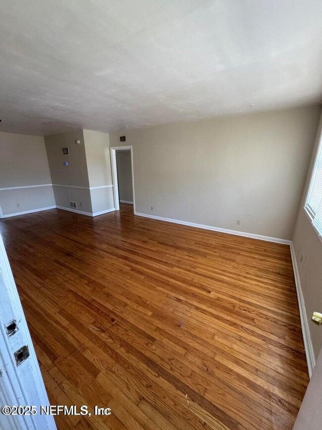 property at 5452 Playa Way