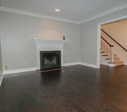 99 Mt Vernon Cir in Dunwoody, GA - Building Photo - Building Photo