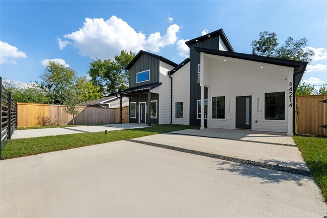 property at 4214 Clover St