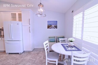 893 Gulf Pavillion Dr in Naples, FL - Building Photo - Building Photo