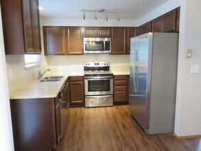 511 Malibu Dr SE in Olympia, WA - Building Photo - Building Photo