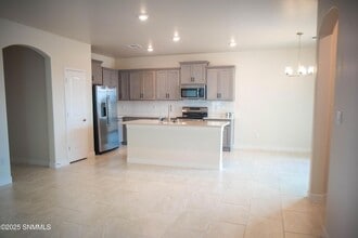 3007 San Jenaro Dr in Las Cruces, NM - Building Photo - Building Photo