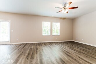 235 Bowen Way in Covington, GA - Building Photo - Building Photo