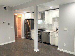 49 Walnut St in Boston, MA - Foto de edificio - Building Photo