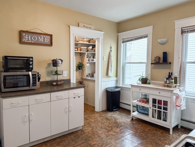 property at 10 Hunnewell Ave