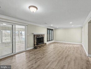 140 Westbury Ct in Doylestown, PA - Building Photo - Building Photo