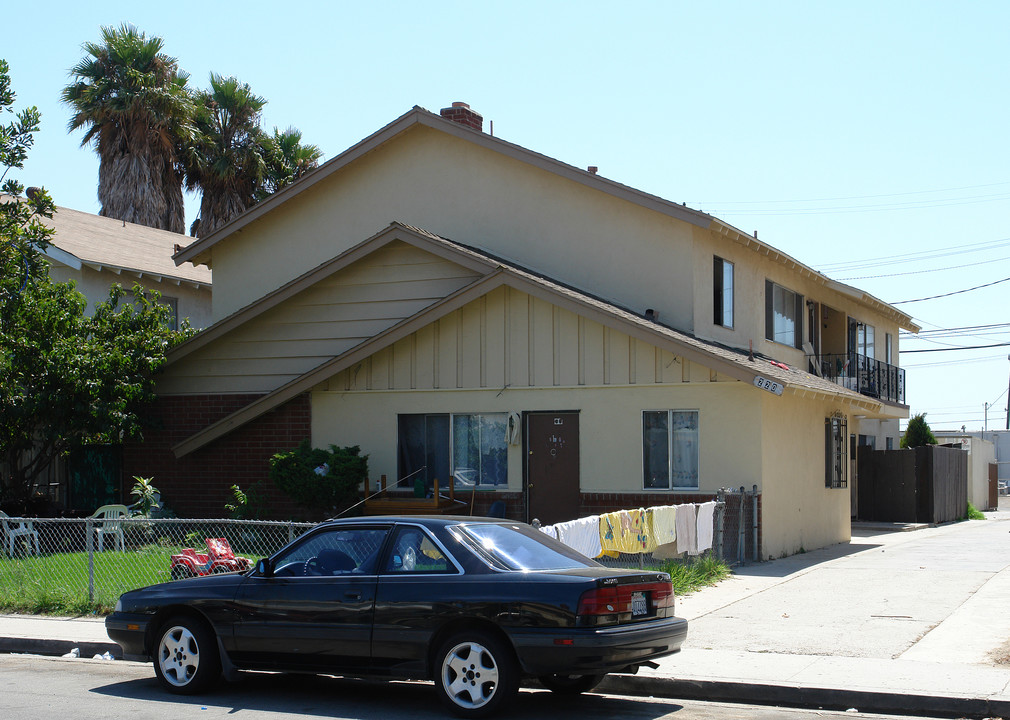 220 Cuesta Del Mar Dr in Oxnard, CA - Building Photo