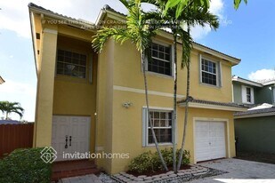 10522 SW 161st Ave in Miami, FL - Building Photo