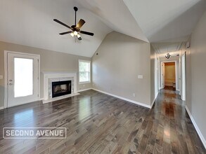520 Hillcrest Cross Rd in Canton, GA - Building Photo - Building Photo