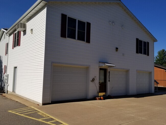 625 Brooks Pl, Unit 625A Brooks Place in Wausau, WI - Building Photo - Building Photo