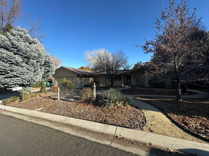 1530 Granite Dr in Reno, NV - Building Photo