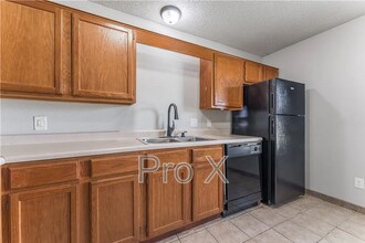 3501 SW Landau Ct in Bentonville, AR - Building Photo - Building Photo