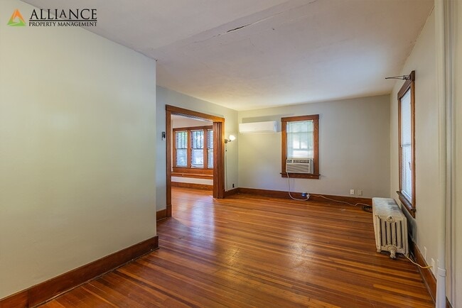 344 N 15th St in Manhattan, KS - Building Photo - Building Photo