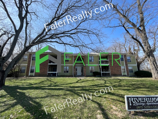 property at 5265-5303 Belle Isle Dr