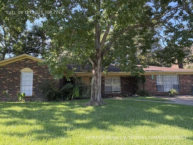 property at 107 Deanna St
