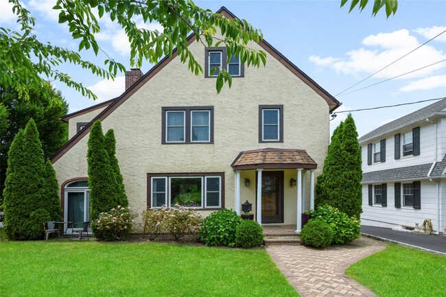 property at 46 Kane Ave