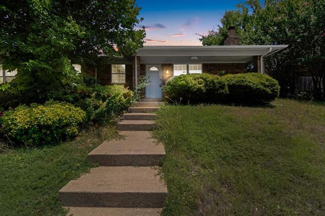 2800 Shady Grove Dr in Bedford, TX - Building Photo - Building Photo