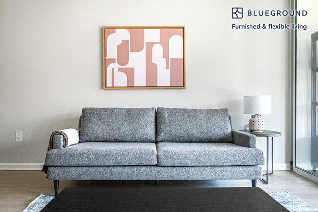 450 Massachusetts Ave NW, Unit FL5-ID250 in Washington, DC - Building Photo - Building Photo