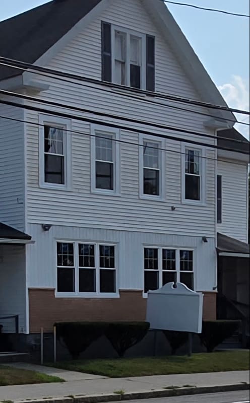 762 Main St