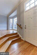 953 Harrison Cir in Alexandria, VA - Building Photo - Building Photo