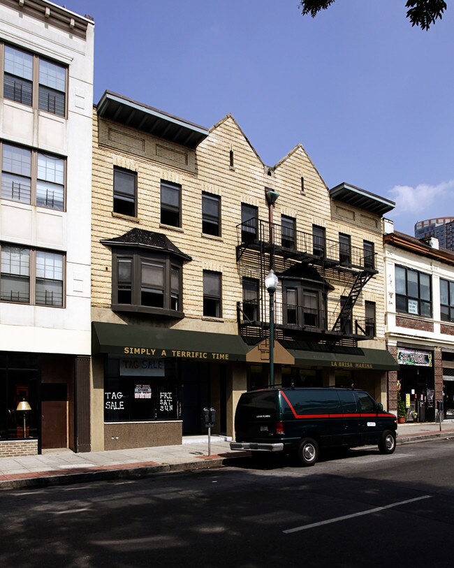 601-603 Main St in New Rochelle, NY - Foto de edificio - Building Photo