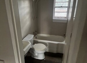 1505 W Gordon Ave in Albany, GA - Building Photo - Building Photo