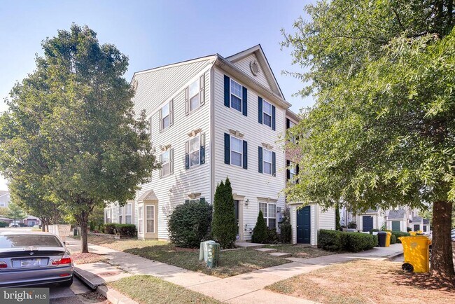 2018 Cooper Point Ct