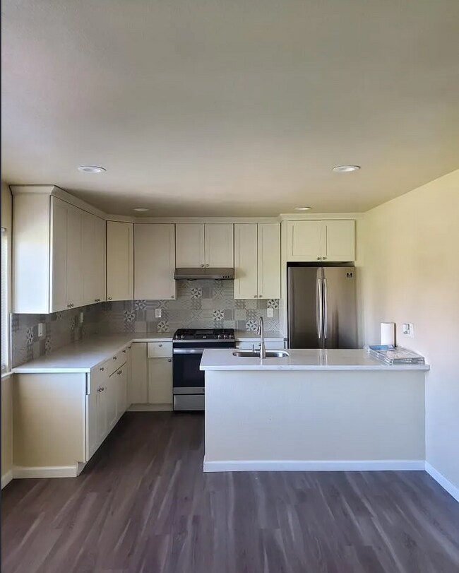 1940 Peabody Rd, Unit 1 in Vacaville, CA - Building Photo - Building Photo