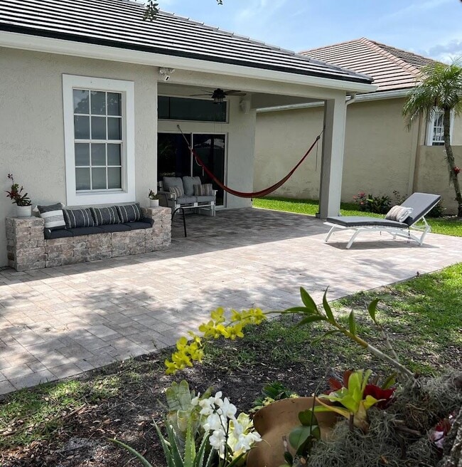 property at 2591 Country Golf Dr