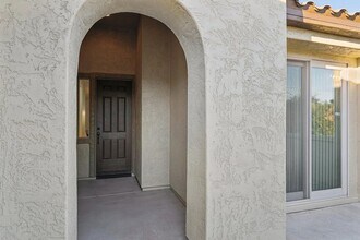 12600 W Rosewood Ln in Peoria, AZ - Foto de edificio - Building Photo