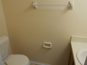 2173 Fox Chase Blvd in Palm Harbor, FL - Building Photo - Building Photo