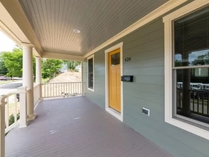 426 Marshall Ave SW in Roanoke, VA - Foto de edificio - Building Photo